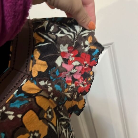 Retro 70s Inspired Baby Doll Flowy Soft Floral Ruffled Sleeve Blouse Top Tunic - Picture 3 of 4